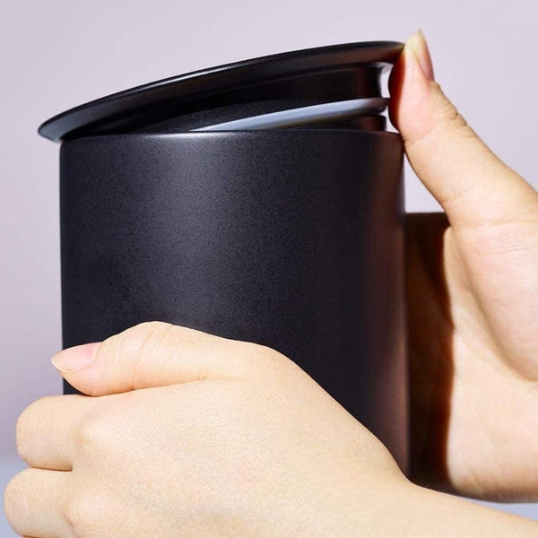 P-4-CRES-CNISTR-C820BK-Cores Porcelain Canister Mino Ware Coffee Canister Black C820BK.jpg