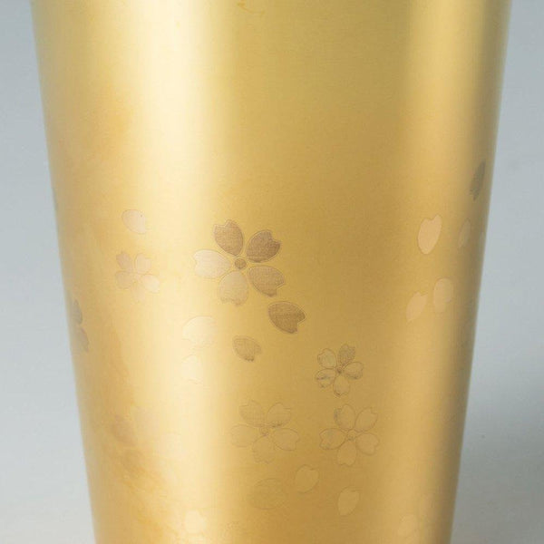 P-4-WAHE-TMBLGO-SM9705-Wahei Freiz Double Wall Tumbler Sakura Pattern Gold.jpg