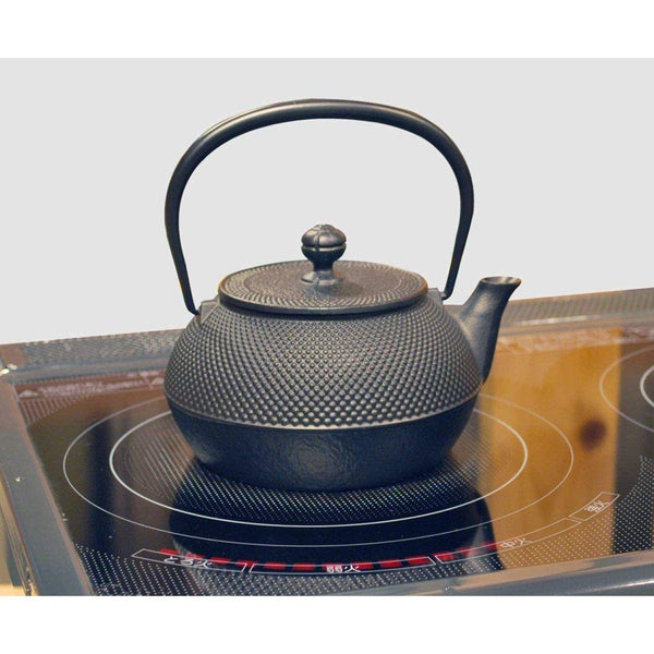 P-5-IWCH-TTSBIN-11960-Iwachu Tetsubin Arare Patterned Cast Iron Kettle (IH Compatible) 0.jpg