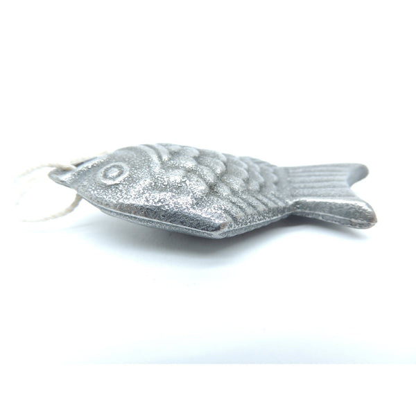P-5-TORB-KNKTAI-1-Toribe Tetsu no Kenko Tai Cast Iron Fish for Cooking.jpg
