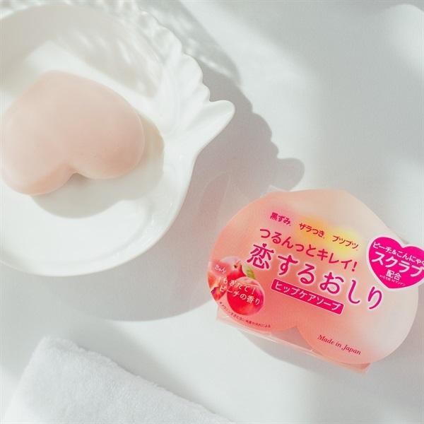 Pelican-Loving-Butt-and-Hip-Care-Bar-Soap-80g-3-2025-10-02T03:46:24.387Z.jpg