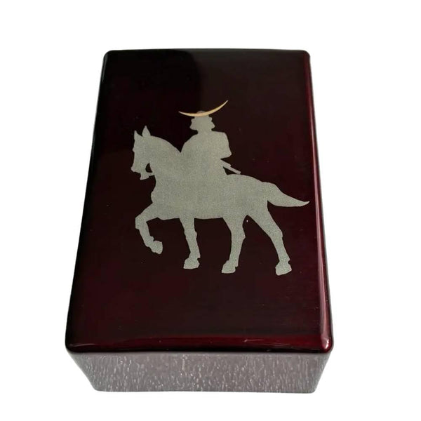 Red-Lacquered-Card-Holder-Case-Samurai-On-Horseback-Design-2-2026-01-23T08:40:23.365Z.jpg