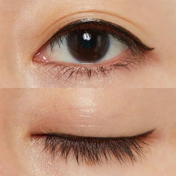 Rose-of-Versailles-Lady-Oscar-Liquid-Eyeliner-Jet-Black-3-2025-08-15T00:27:13.124Z.jpg