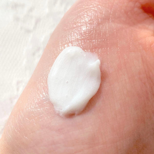 Rosette-Cleansing-Paste-White-Clay-Lift-Foam-Cleanser-120g-3-2025-02-05T03:08:36.095Z.jpg