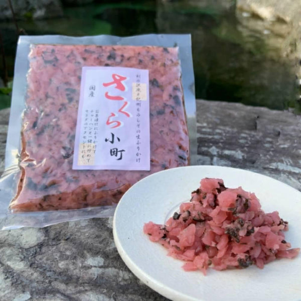 Sakura-Komachi-Chopped-Pickled-Radish-With-Shiso-Rice-Topping-120g-3-2025-06-06T06:04:02.543Z.jpg