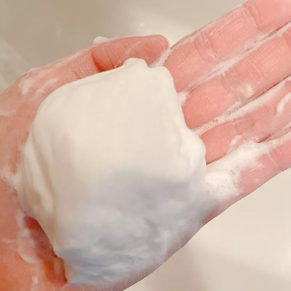 Senka-Perfect-Whip-White-Clay-Pore-Cleanser-120g-4-2025-08-25T00:39:56.475Z.webp