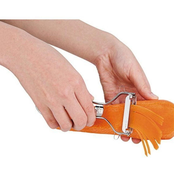 Shimomura-Pro-Grade-Garnish-Peeler-Julienne-Vegetable-Peeler-2-2025-05-26T01:10:20.428Z.jpg
