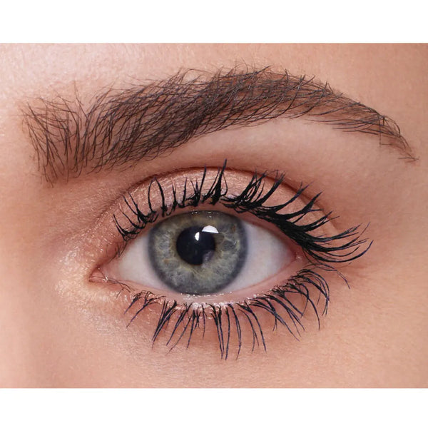 Encre mascara noire Shiseido Controlled Chaos, volumisante, résistante aux taches, 9 g