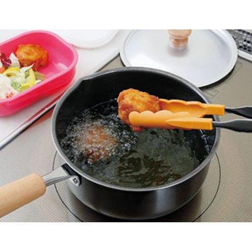 Summit-One-Handle-Iron-Fry-Pot-with-Lid-16cm-2-2025-08-20T04:01:55.041Z.jpg