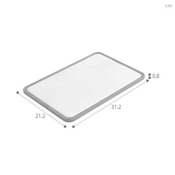 Super-Lightweight-Antibacterial-Dishwasher-Safe-Cutting-Board-31-2cm-4-2025-06-16T23:59:51.477Z.jpg
