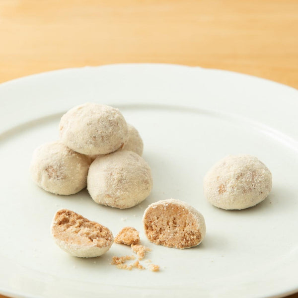 Tatatado-Gluten-Free-Wasanbon-Sugar-Cookie-Balls-6-Pieces-Pack-of-3-3-2025-12-07T11:43:22.054Z.jpg