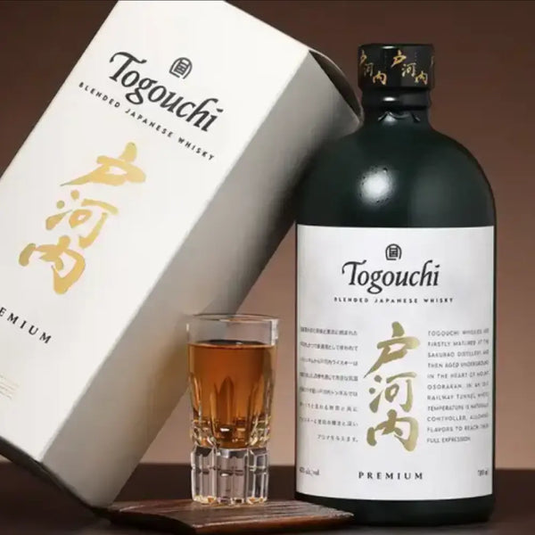 Togouchi-Premium-Blended-Whisky-Hiroshima-Fruity-and-Woody-Notes-700ml-2-2026-04-09T07:51:07.573Z.webp