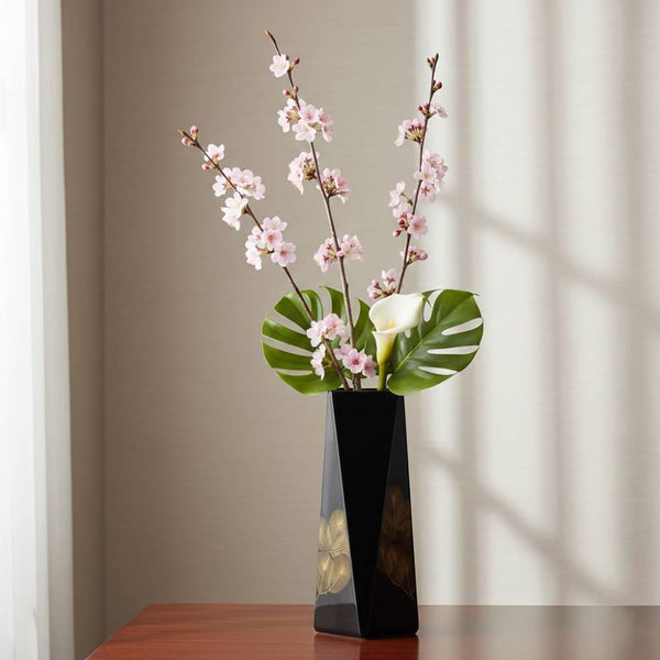 Unique-Black-Lacquered-Wooden-Flower-Vase-With-Gold-Pine-Pattern-3-2026-01-23T02:05:16.381Z.jpg