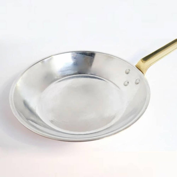 Wadasuke-Round-Copper-Frying-Pan-Japanese-Copper-Pan-22cm-2-2025-08-07T00:33:39.978Z.jpg