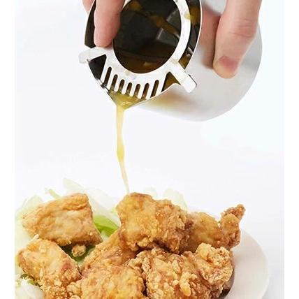 Wadasuke-Stylish-Manual-Citrus-Juicer-With-Stainless-Steel-Strainer-and-Cup-3-2025-12-03T13:19:22.385Z.jpg