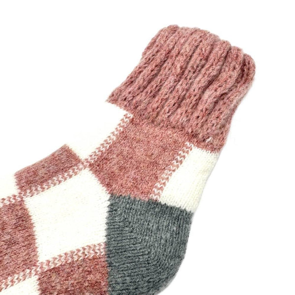Winter-Wool-Thick-Crew-Socks-Pink-Checkered-Warm-Socks-3-2025-11-10T02:36:46.440Z.jpg
