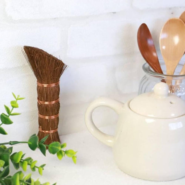 Yamaco-Handmade-Biodegradable-Palm-Fiber-Dish-Scrubber-14cm-3-2025-06-16T09:34:09.651Z.jpg